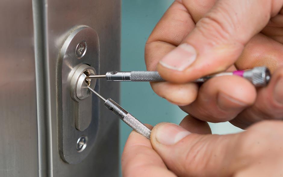 changer un cylindre de porte Mantes-la-Ville